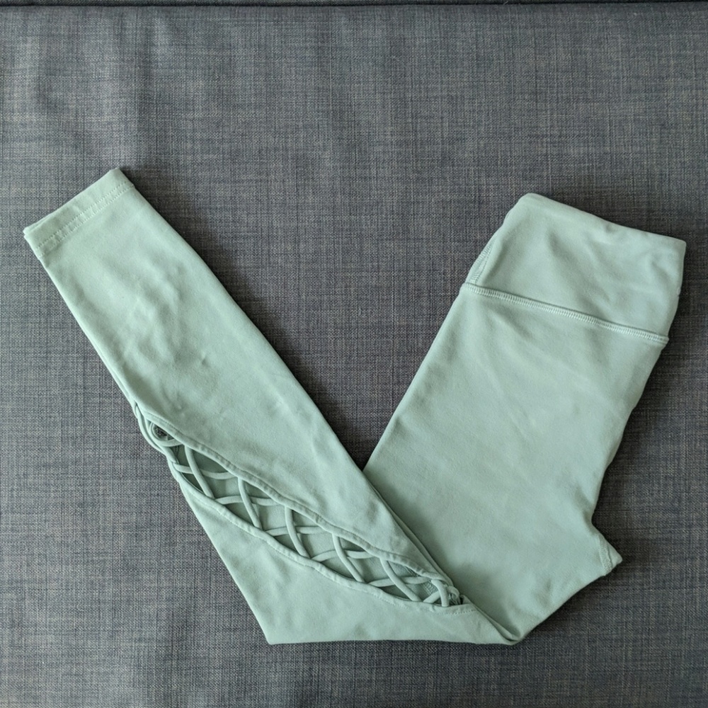 Alo Entwine Leggings
